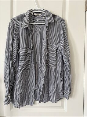 Zara Blue and White Striped Women’s Button-Up Blouse